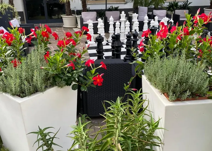 Hotel Ping Pong: Hotel La Perla